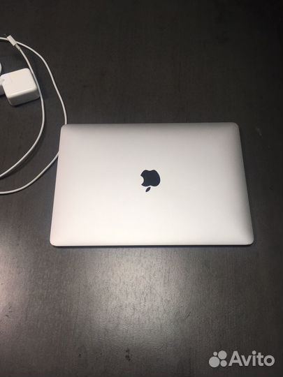 Macbook air 13 2019 silver