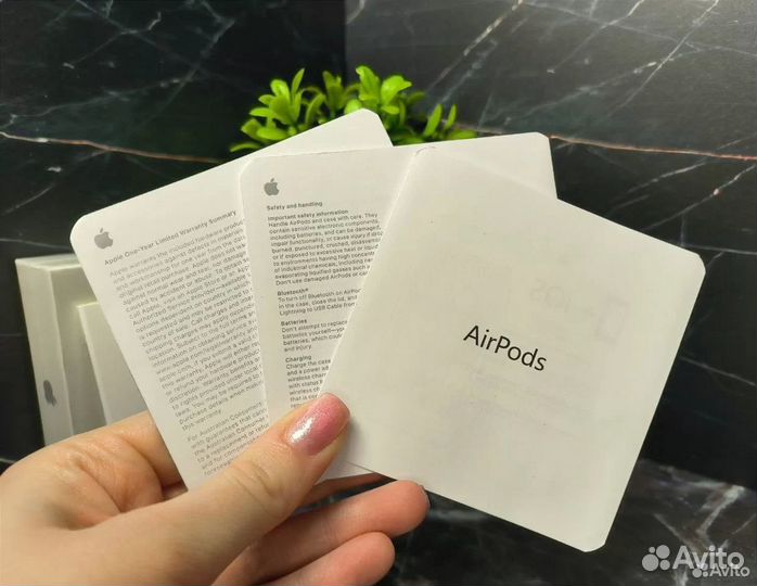 AirPods 2 (новые, ростест, гарантия)