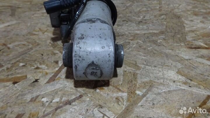 Амортизатор задний правый EDC BMW бмв F80 F82 Ф82