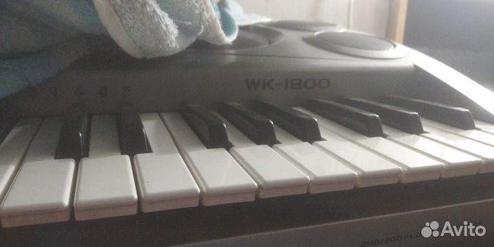 Синтезатор casio WK-1800