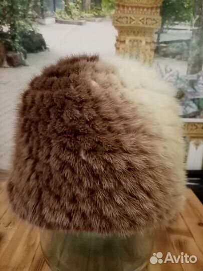 Цигейковая шапка с козырьком