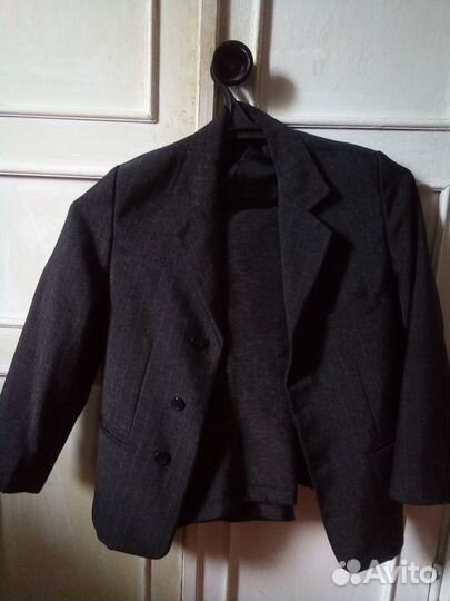 Костюм тройка школьный 3-4 класс (2 брюк)