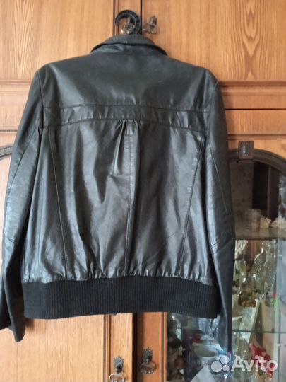 Куртка кожаная женская