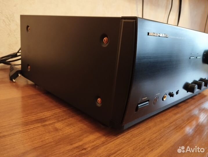 Усилитель Marantz PM 68