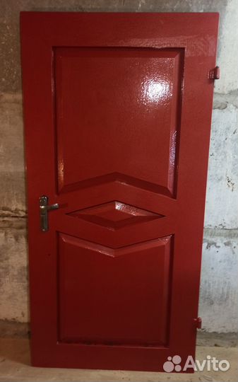 Дверь металлическая, филенчатая