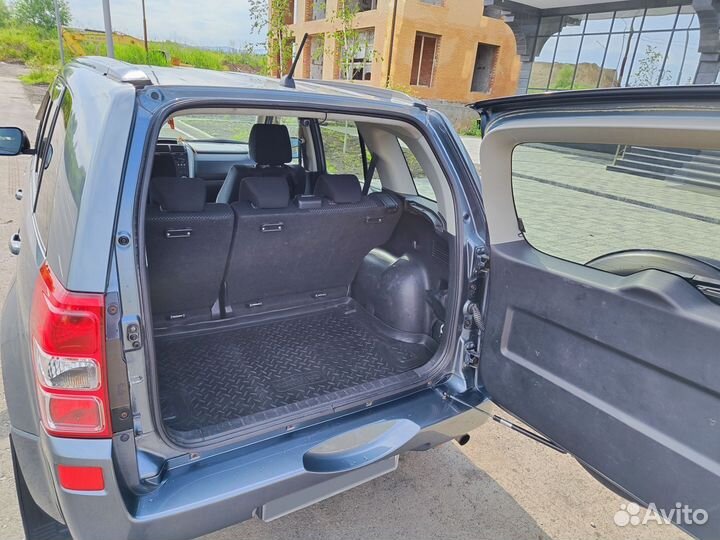 Suzuki Grand Vitara 2.0 AT, 2006, 305 000 км