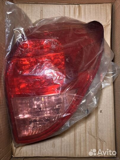 Фонарь задний правый Toyota rav 4