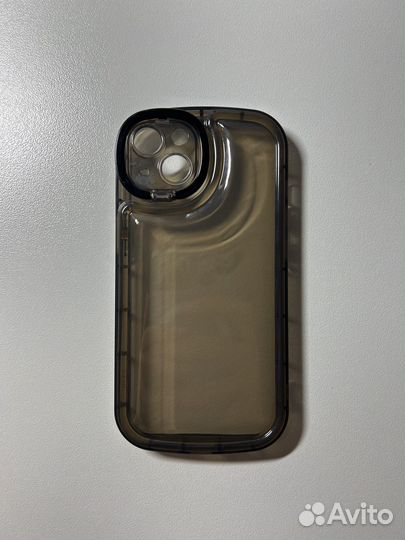 Чехол на iPhone 13