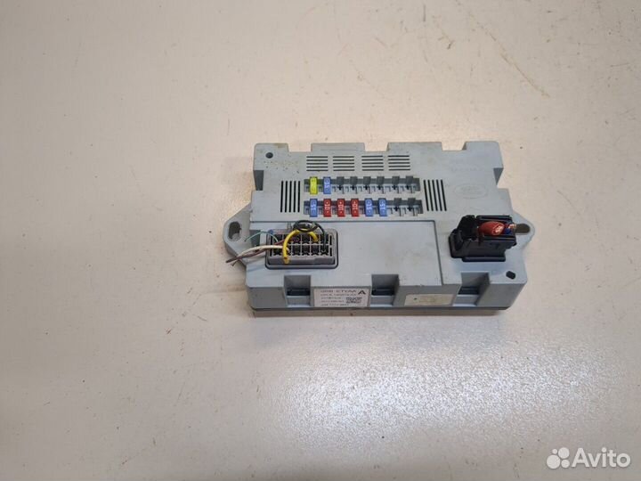 Блок предохранителей Land Rover Range Rover Evoque