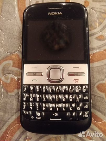 Nokia E5, 512 МБ