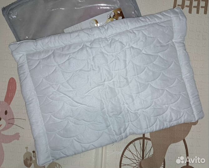 Подушка детская 60 на 40см. новая