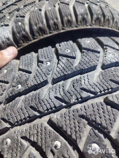 Bridgestone Ice Cruiser 7000 185/60 R15