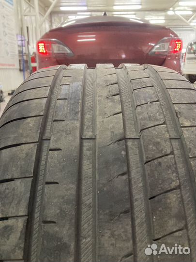 Goodyear Eagle F1 Asymmetric 5 225/30 R20 92Y