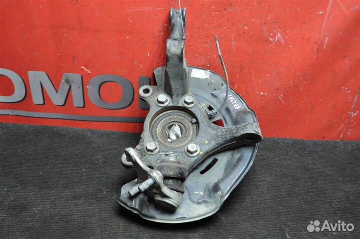 Ступица передняя правая toyota RAV4 ACA33