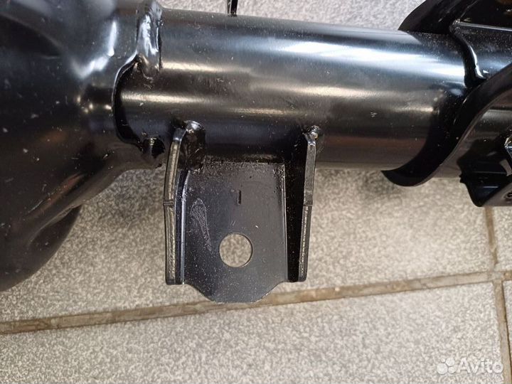 Амортизатор передний левый CTR на hyundai getz