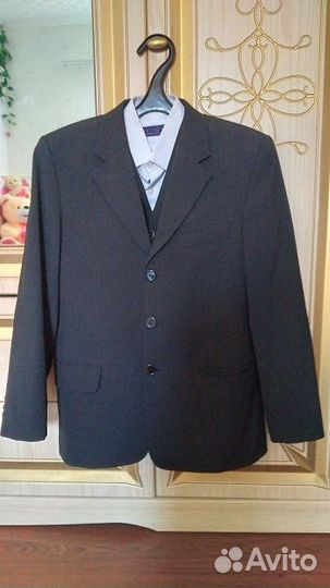 Костюм пиджак жилет рубашка на 152