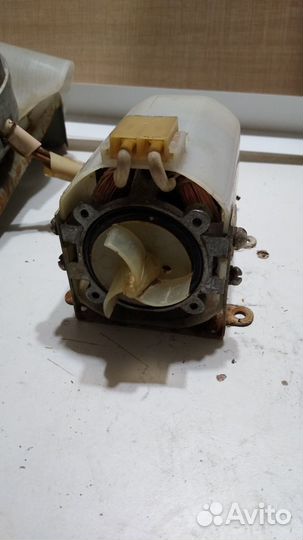 Электродвигатель к стиральной машине Волга-15