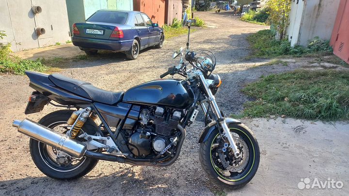 Yamaha xjr 400R-2