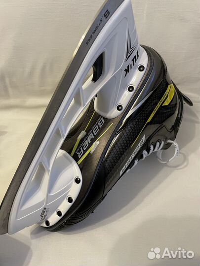 Профессиональные хоккейные коньки bauer supreme M3