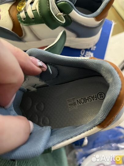 Кроссовки кеды