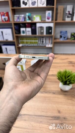 iPhone 12, 256 ГБ