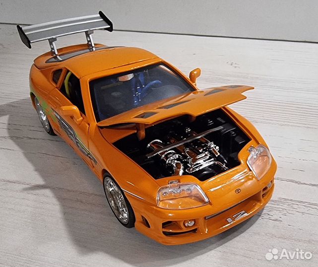 Форсаж Toyota Supra литая модель 1:24