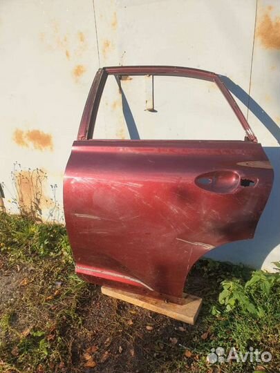 Дверь на lexus