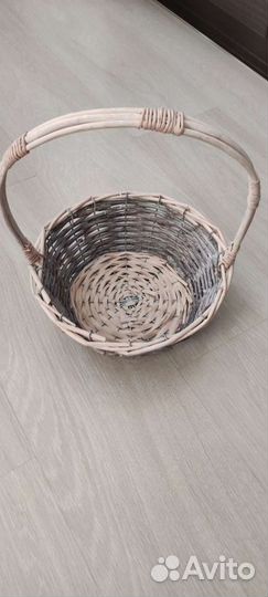 Плетёная корзинка из ивы