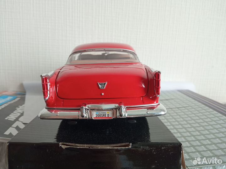 Модель Chrysler 300C 1955г. 1:24