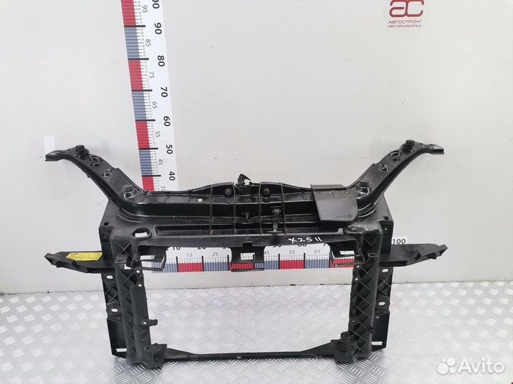 Панель передняя (телевизор) для Ford Fiesta 5