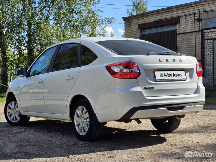 LADA Granta 1.6 МТ, 2020, 40 000 км