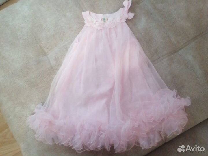 Платье нарядное