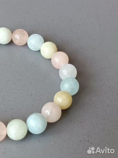 Браслет из бериллов:морганит,гелиодор,аквамарин