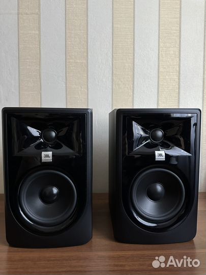 Студийные мониторы JBL 305 mkii