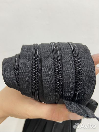 Молния рулонная пластиковая