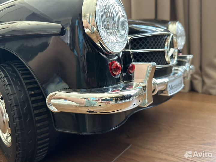 Детский электромобиль mercedes benz 300SL