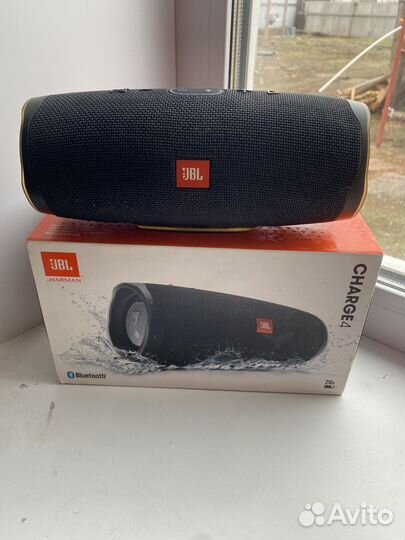 Колонка jbl charge 4