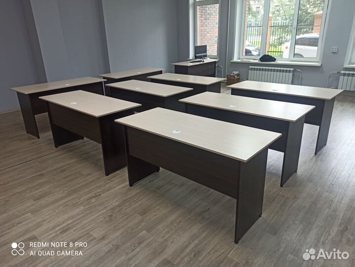 Письменный стол