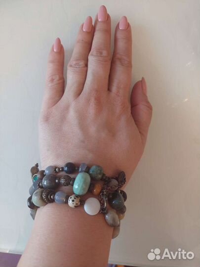 Браслет из натуральных камней и бижутерия