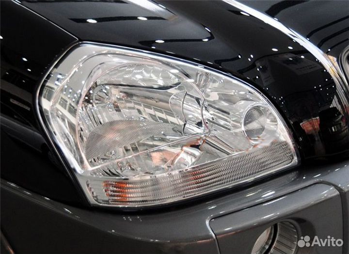 Стекло левой фары Hyundai Tucson JM 2004-2010