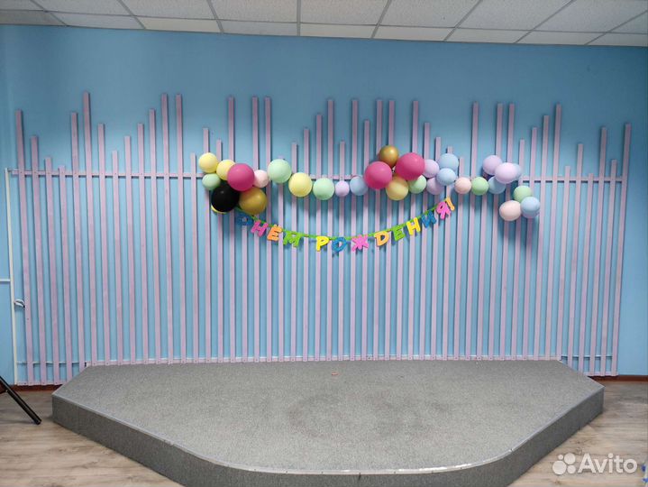 Сцена и фотозона