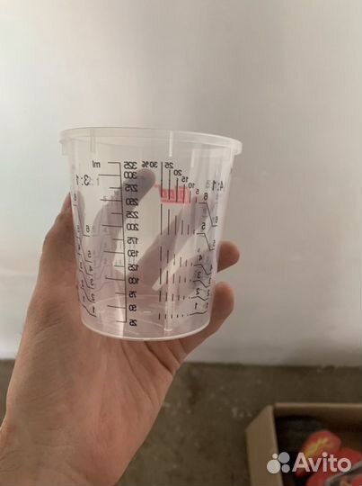 Пластиковые измерительные стаканы для краски