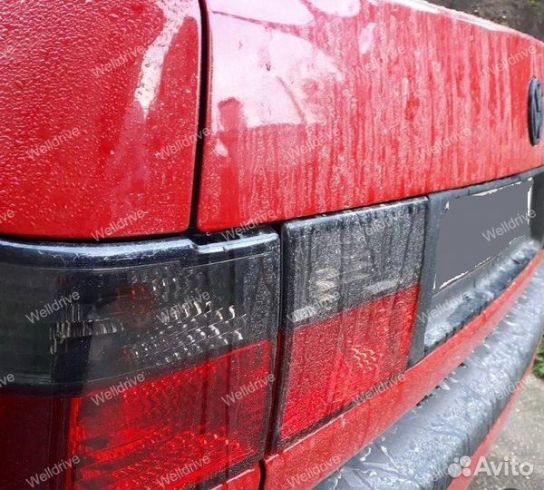 Фонари задние VW Vento 92-98 красно-тонированные