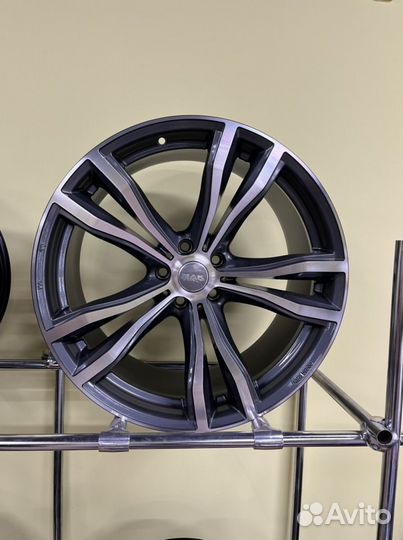 Новые диски MAK R20 на X5 X6