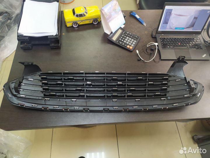 Решетка радиатора Ford Mondeo 5