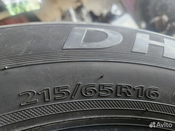 Delinte DH2 215/65 R16