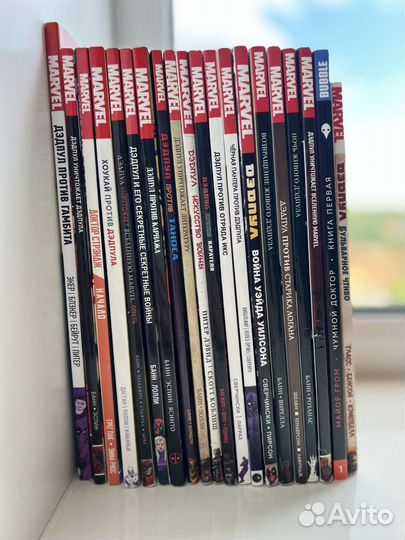 Коллекция комиксов про Дэдпула