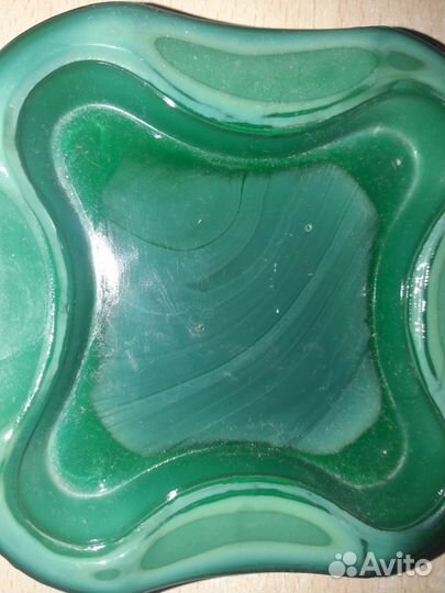 Зеленое малахитовое стекло пепельница 70-е