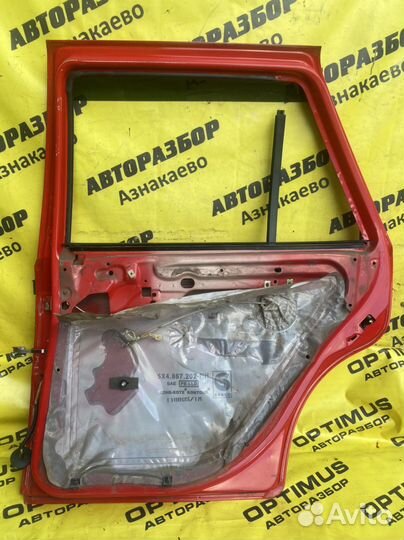 Задняя правая дверь Volkswagen Pointer