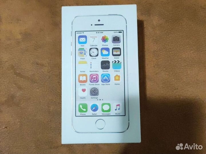 Коробка от iPhone 5s